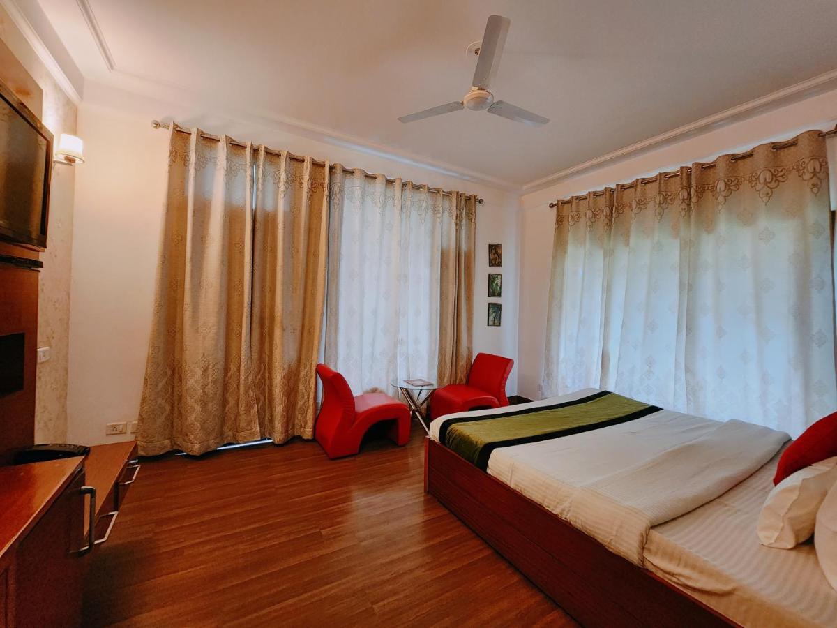 Hotel Bliss Kasauli Bagian luar foto
